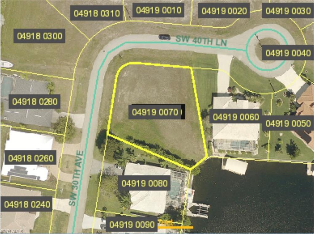 CAPE CORAL - Land