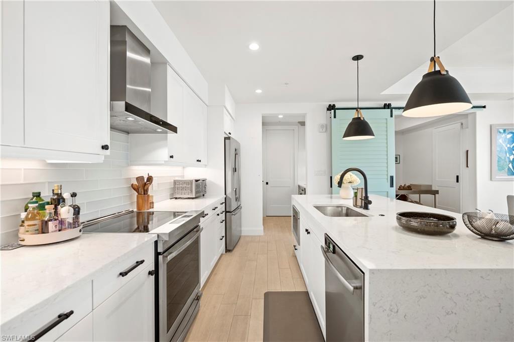 ELEVEN ELEVEN CENTRAL - Residential Lease
