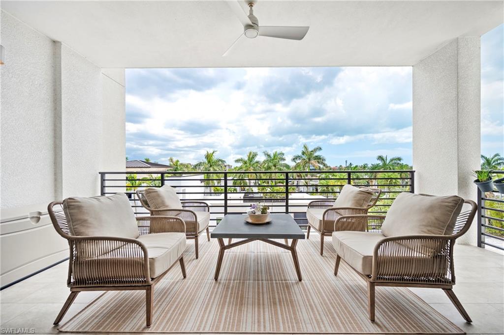 ELEVEN ELEVEN CENTRAL - Residential Lease
