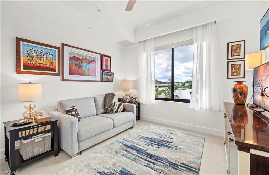 ELEVEN ELEVEN CENTRAL - Residential Lease