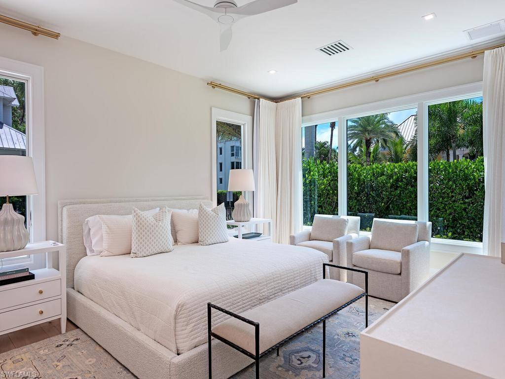 OLDE NAPLES - Residential