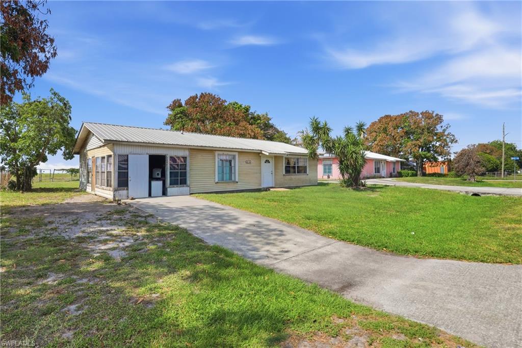 Cash only opportunity at 1132 Mississippi Ave, Clewiston, FL. Situated on a spacious corner lot, this property offers great potential for investors or buyers looking to customize and add their own personal touches. The home features generous living areas, a functional layout, spacious kitchen, and an enclosed additional space ideal for storage, workshop use, or flexible living space.

Conveniently located near schools, shopping, dining, and with easy access to LaBelle, Moore Haven, Immokalee, Fort Myers, and Miami. Great opportunity to own property in growing Southwest Florida.