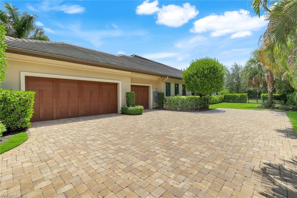 PINE RIDGE - Residential