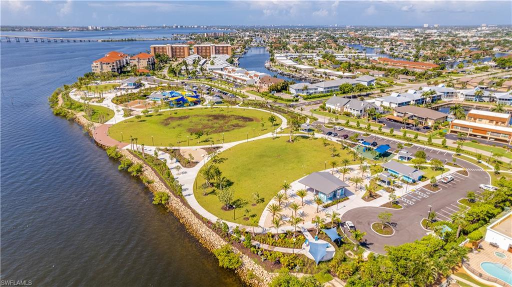 RIVER HARBOR CLUB CONDO - Residential