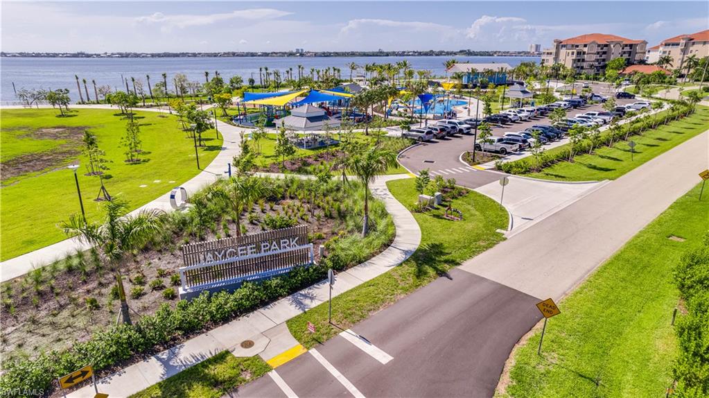 RIVER HARBOR CLUB CONDO - Residential