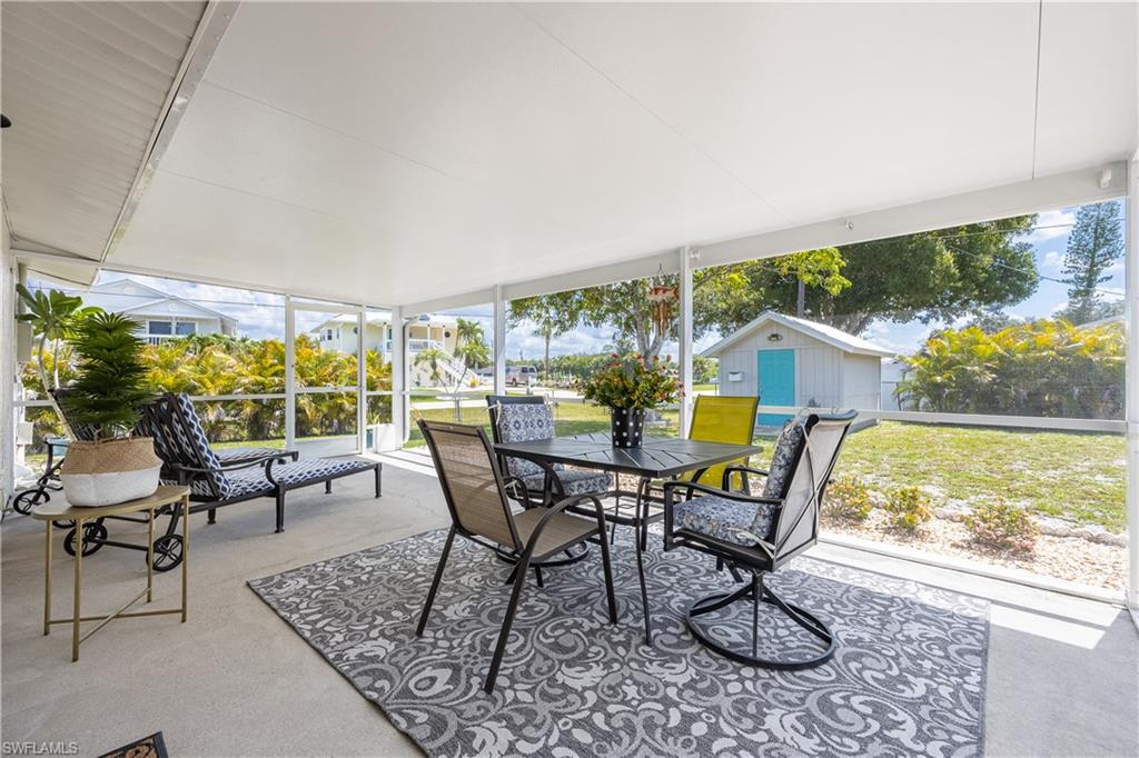 FORT MYERS SHORES - Residential