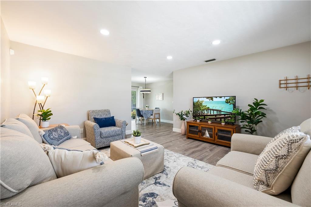 FORT MYERS SHORES - Residential