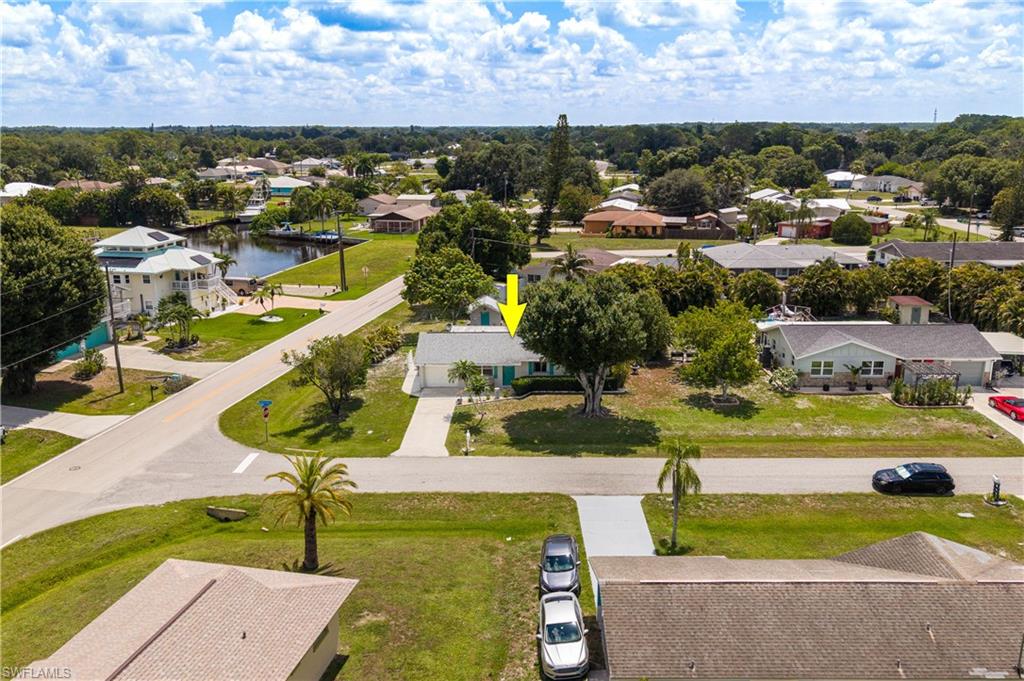 FORT MYERS SHORES - Residential