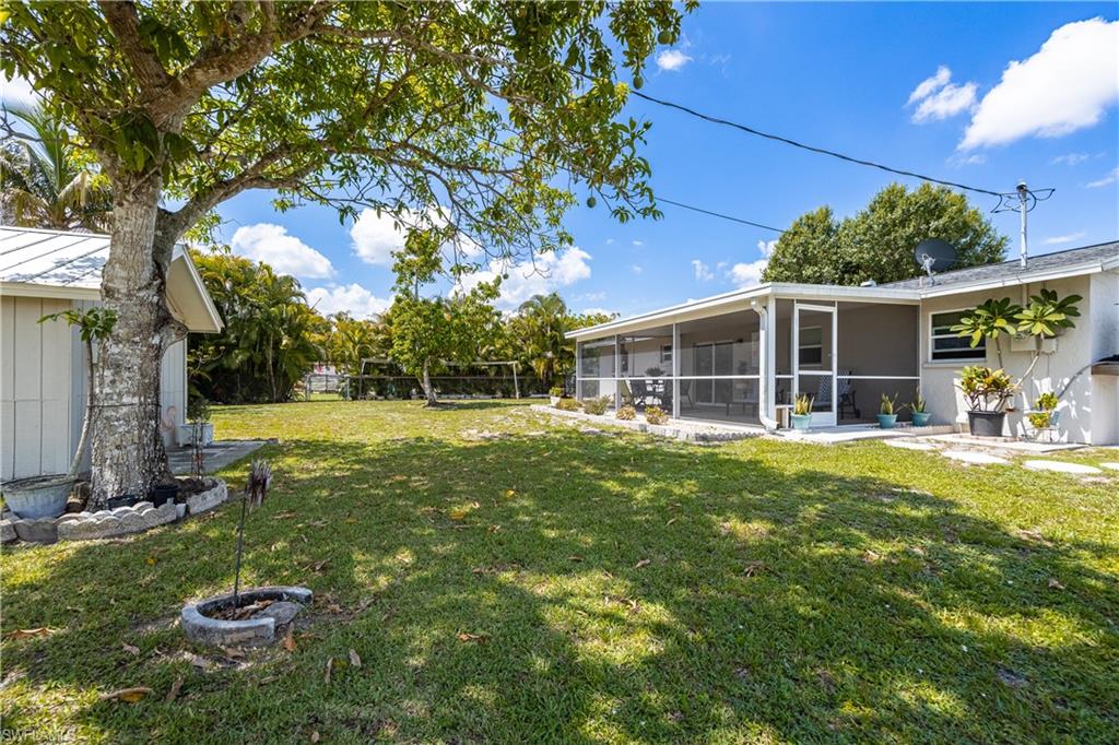 FORT MYERS SHORES - Residential