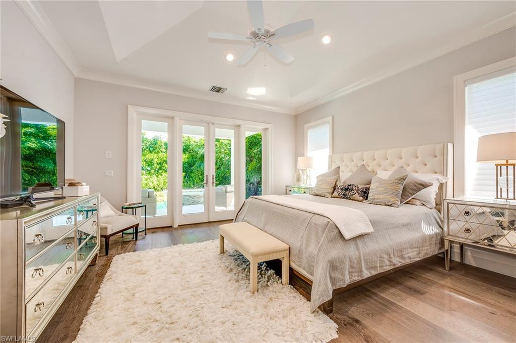 PARK SHORE - Residential