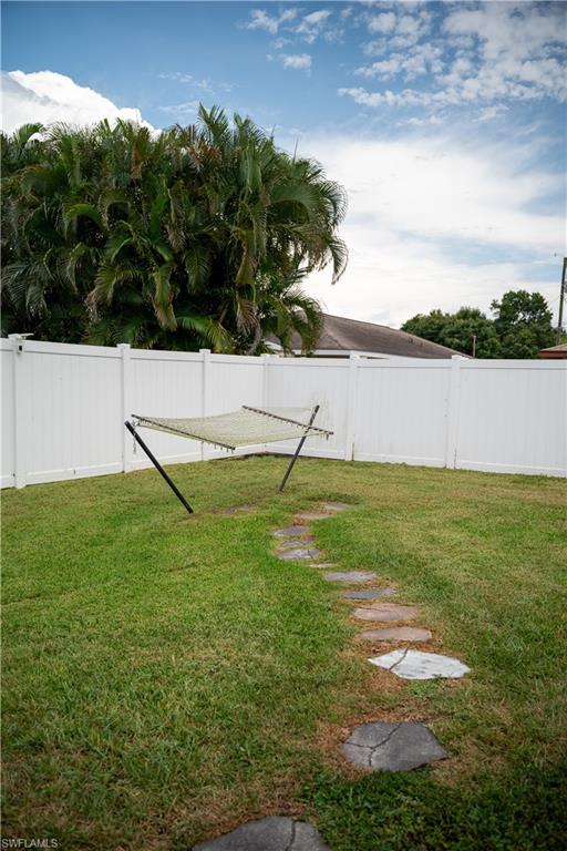 CAPE CORAL - Residential Lease