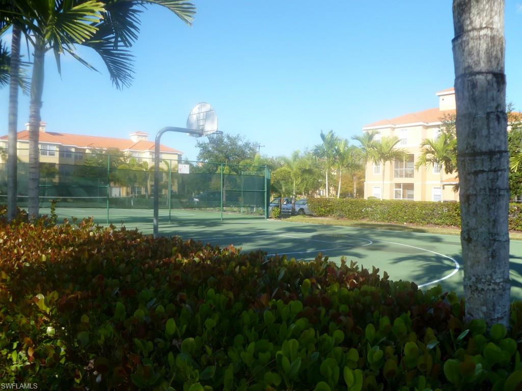 THE TIDES AT PELICAN LANDING - Residential