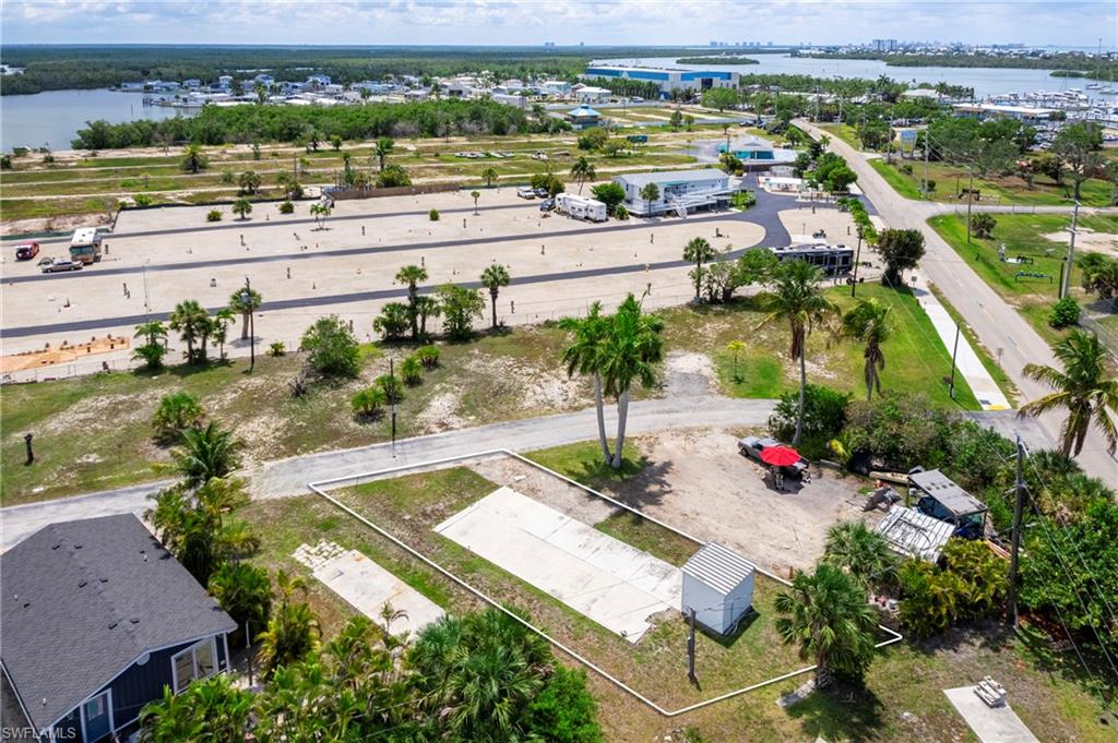 HELEN LANE CONDO RV - Land