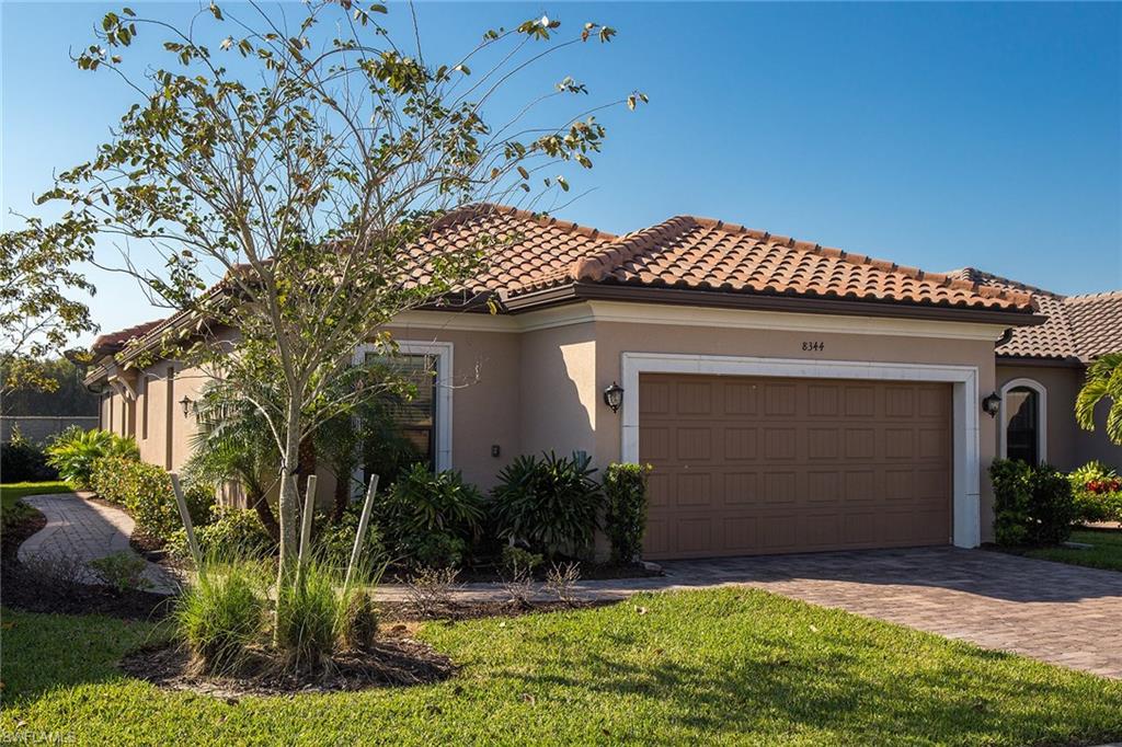 ESPLANADE AT HACIENDA LAKES - Residential