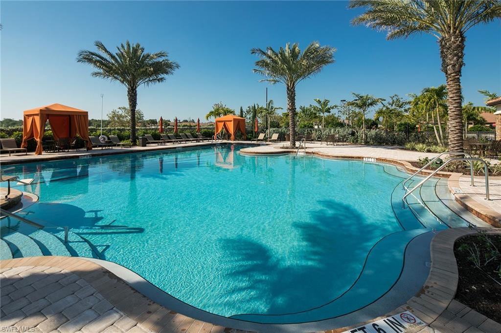 ESPLANADE AT HACIENDA LAKES - Residential