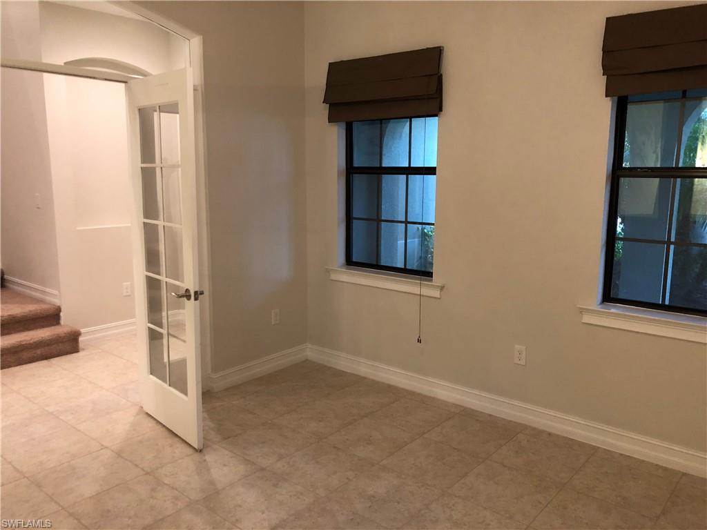BUCKS RUN - Residential