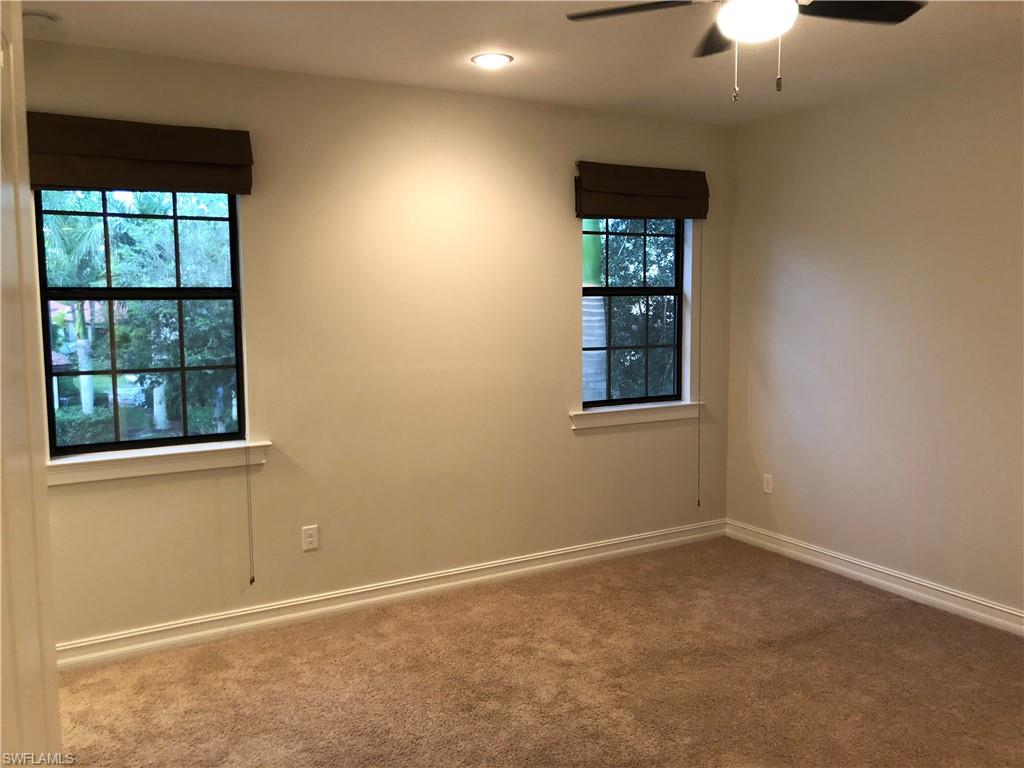 BUCKS RUN - Residential