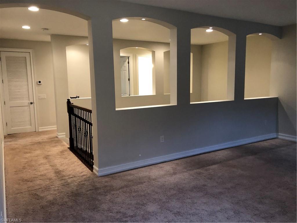 BUCKS RUN - Residential