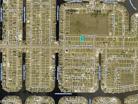 CAPE CORAL - Land