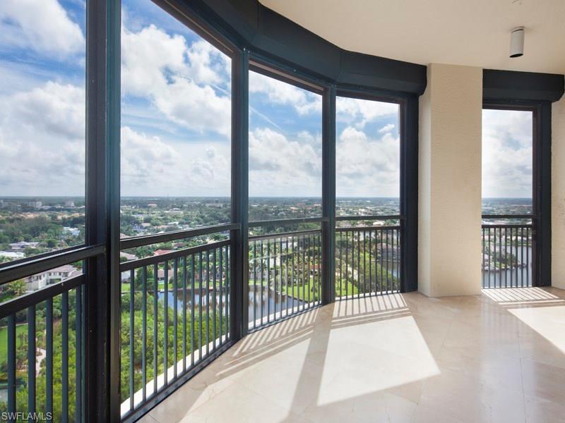 SEASONS AT NAPLES CAY - Residential
