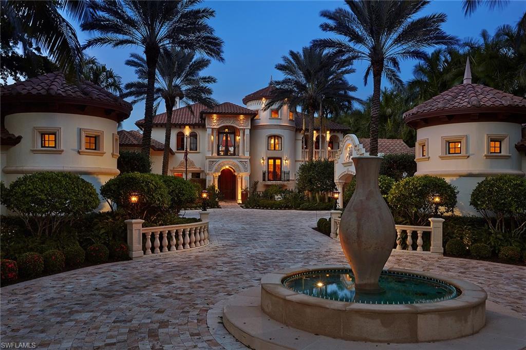 MARCO BEACH - Residential