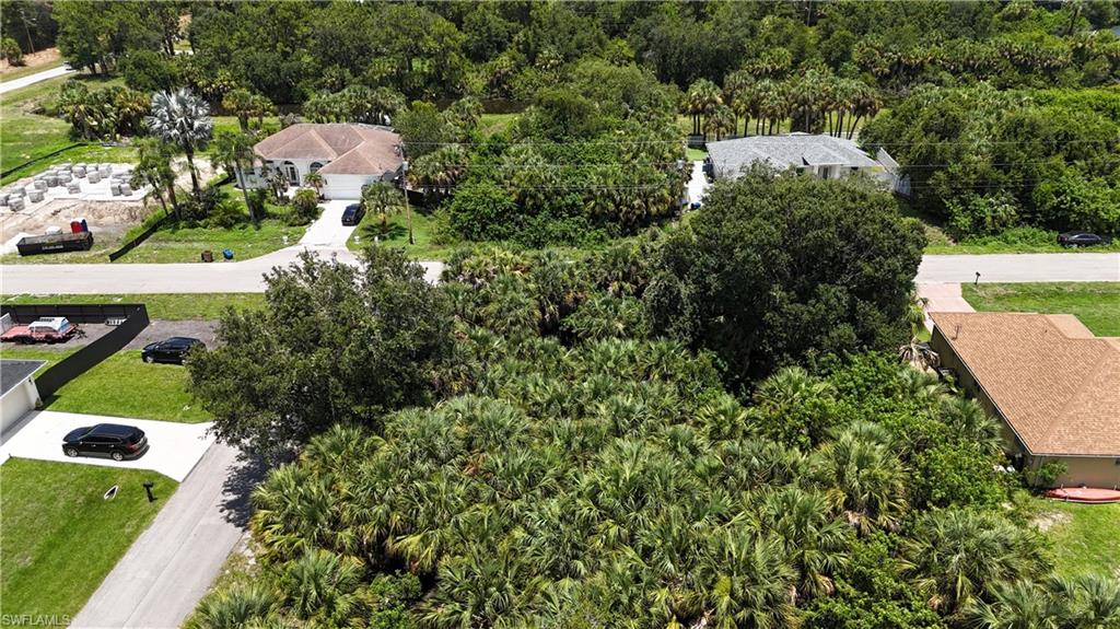 LEHIGH ACRES - Land