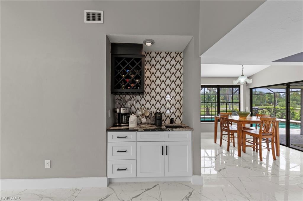 KINGS BAY ESTATES - Residential