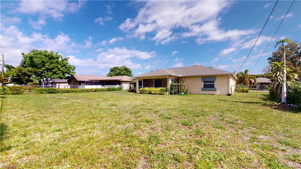 CAPE CORAL - Residential
