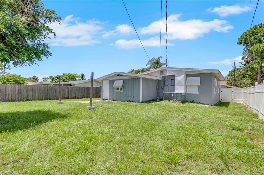 BONITA PARK - Residential