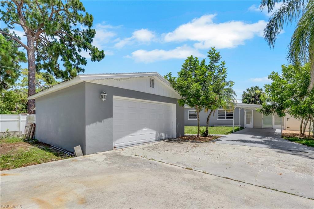 BONITA PARK - Residential