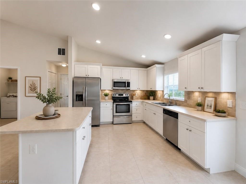 LEHIGH ESTATES - Residential Lease