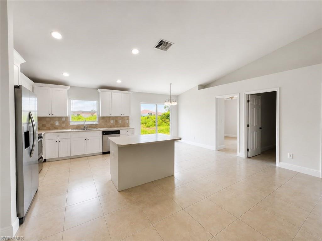 LEHIGH ESTATES - Residential Lease