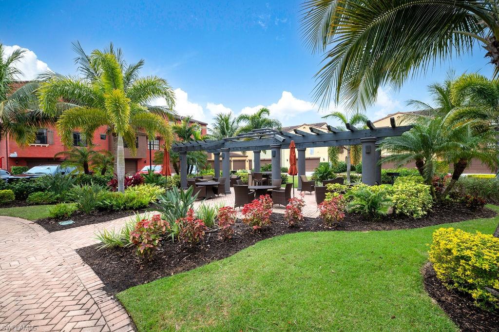 PASEO - Residential