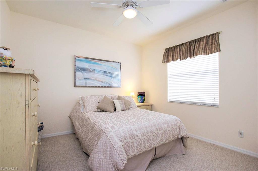 COLONIAL POINTE - Residential