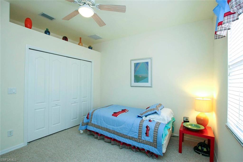 COLONIAL POINTE - Residential