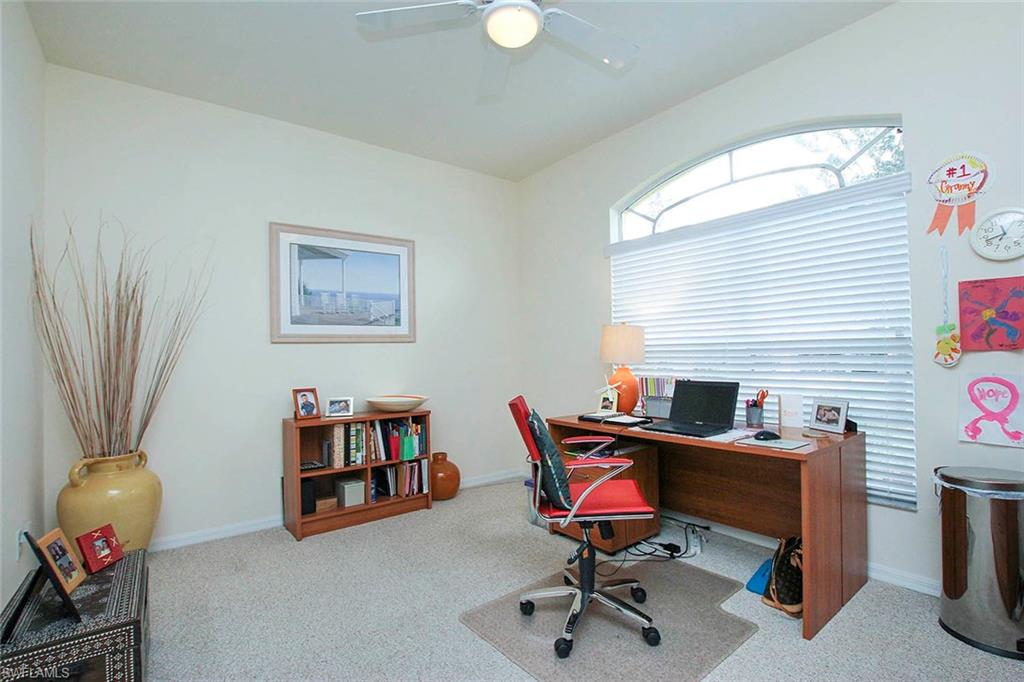 COLONIAL POINTE - Residential