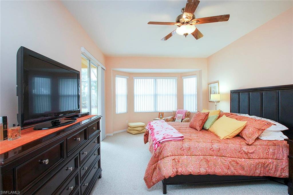 COLONIAL POINTE - Residential