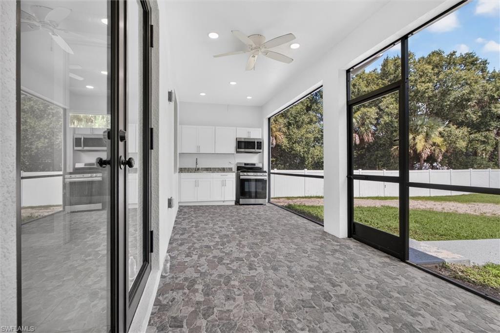 GOLDEN GATE ESTATES - Residential