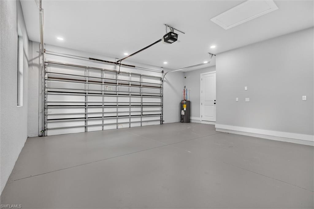 GOLDEN GATE ESTATES - Residential