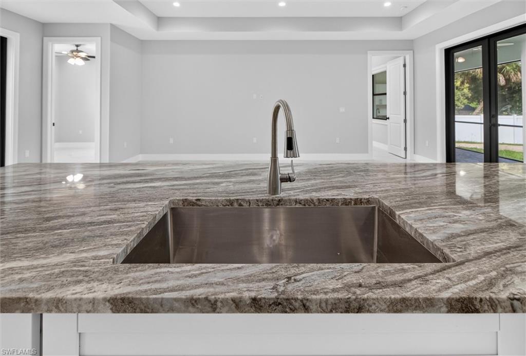 GOLDEN GATE ESTATES - Residential