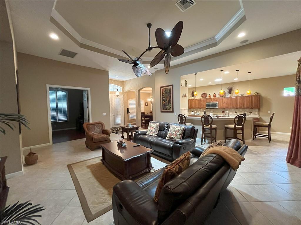 EMORY OAKS - Residential Lease