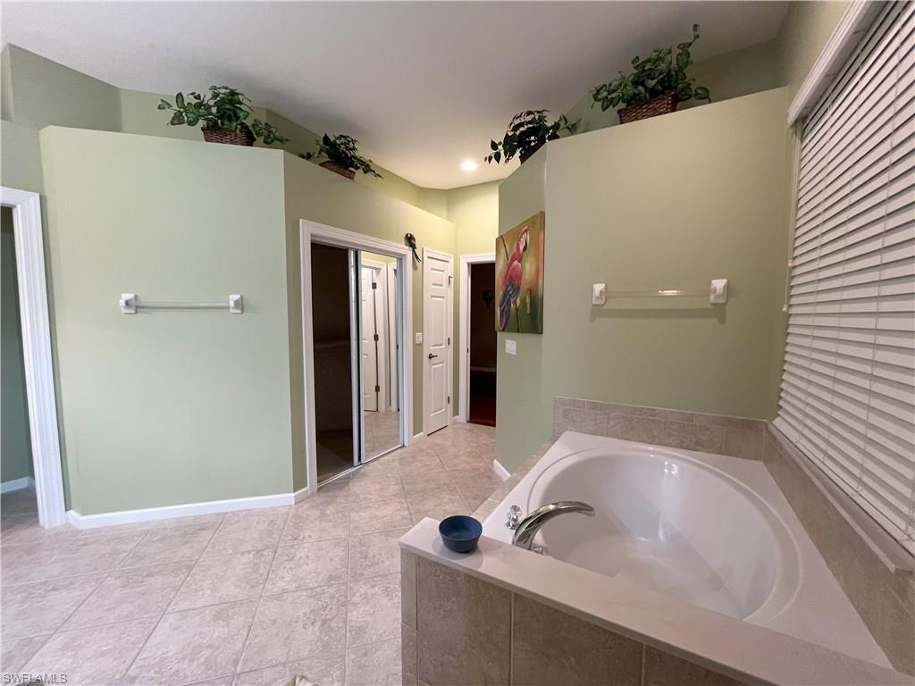 EMORY OAKS - Residential Lease