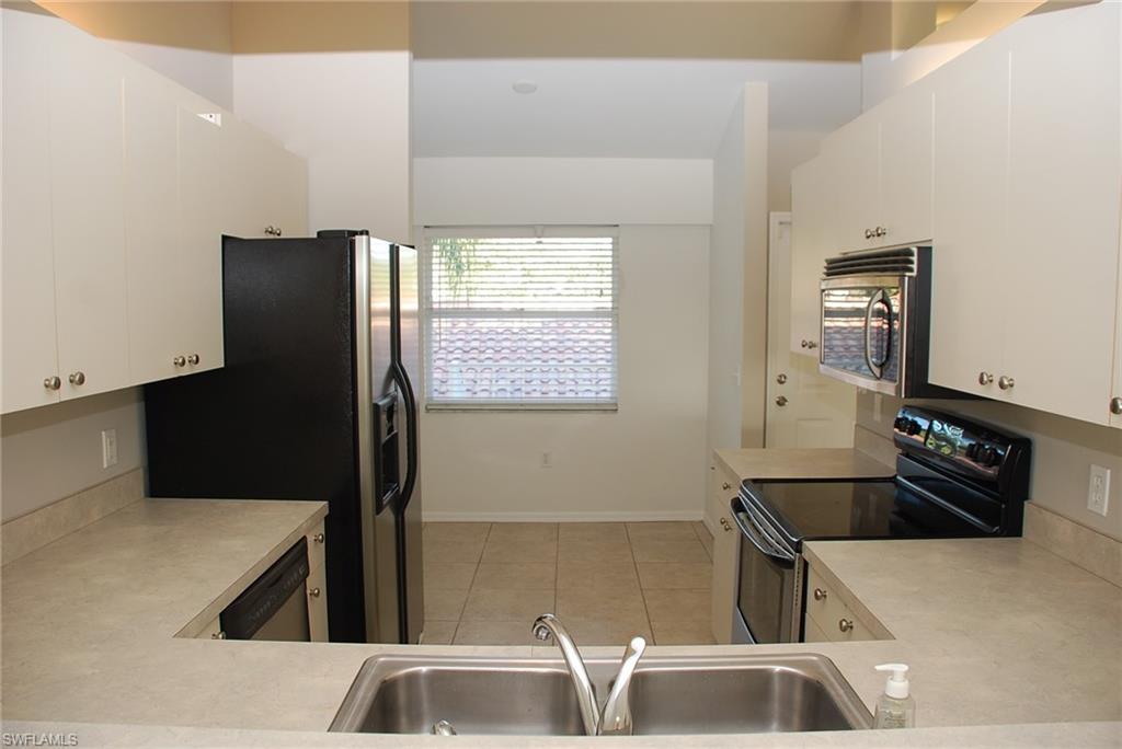 SHERWOOD - Residential Lease