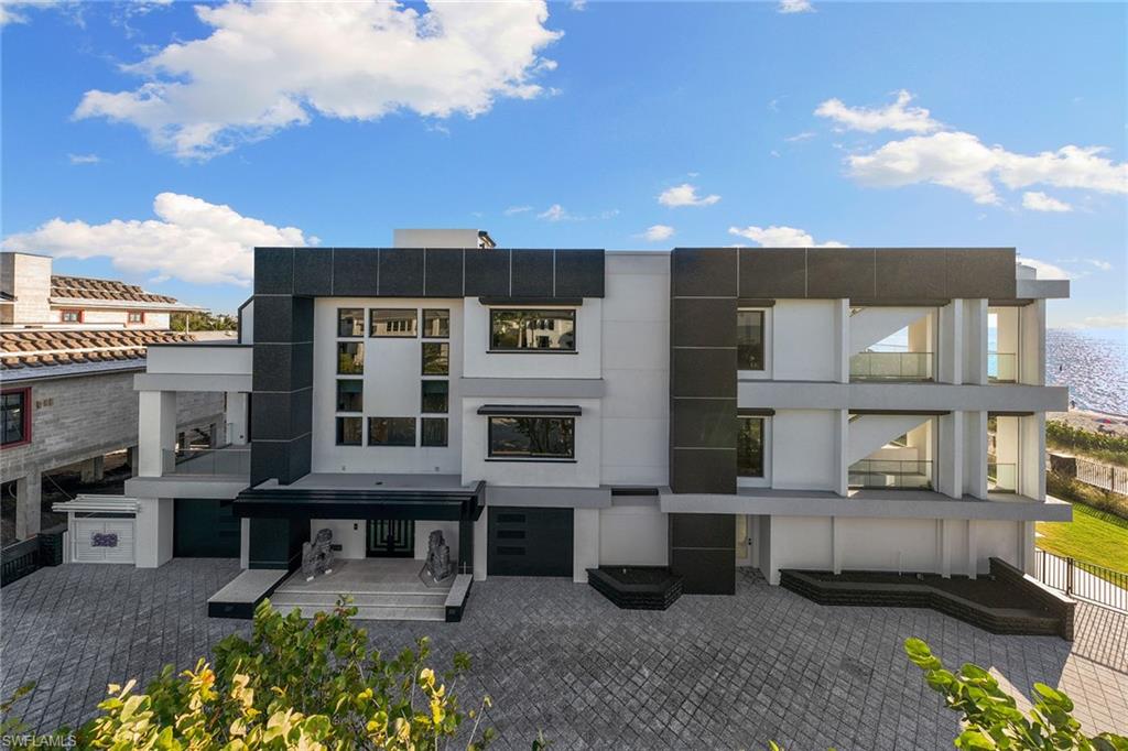 OLDE NAPLES - Residential