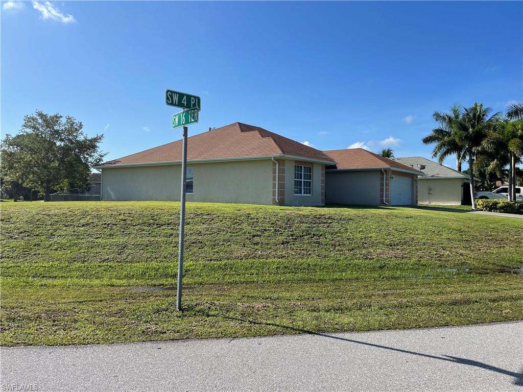 CAPE CORAL - Residential