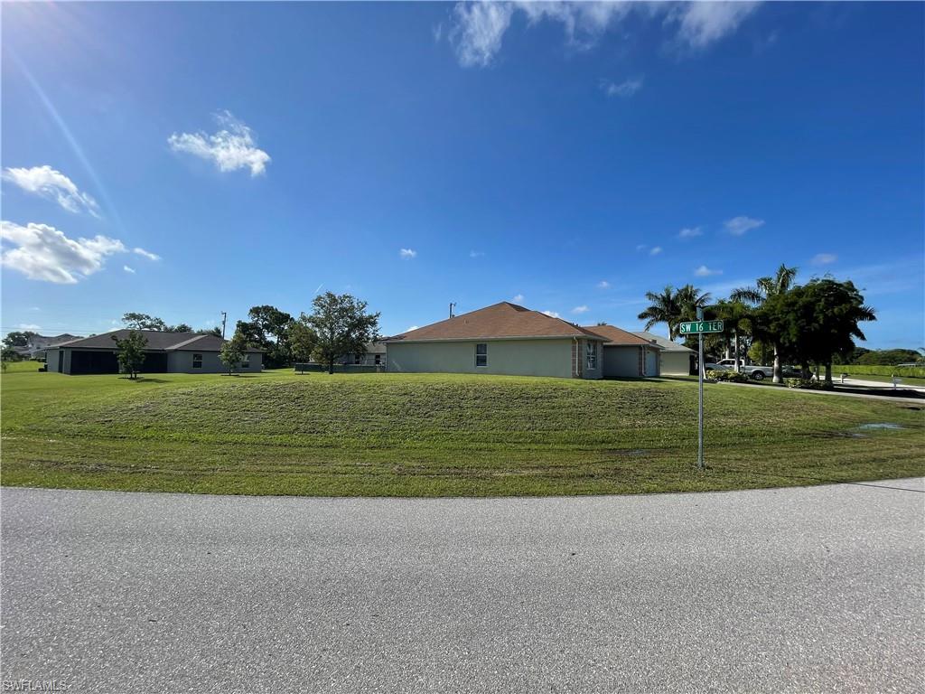 CAPE CORAL - Residential