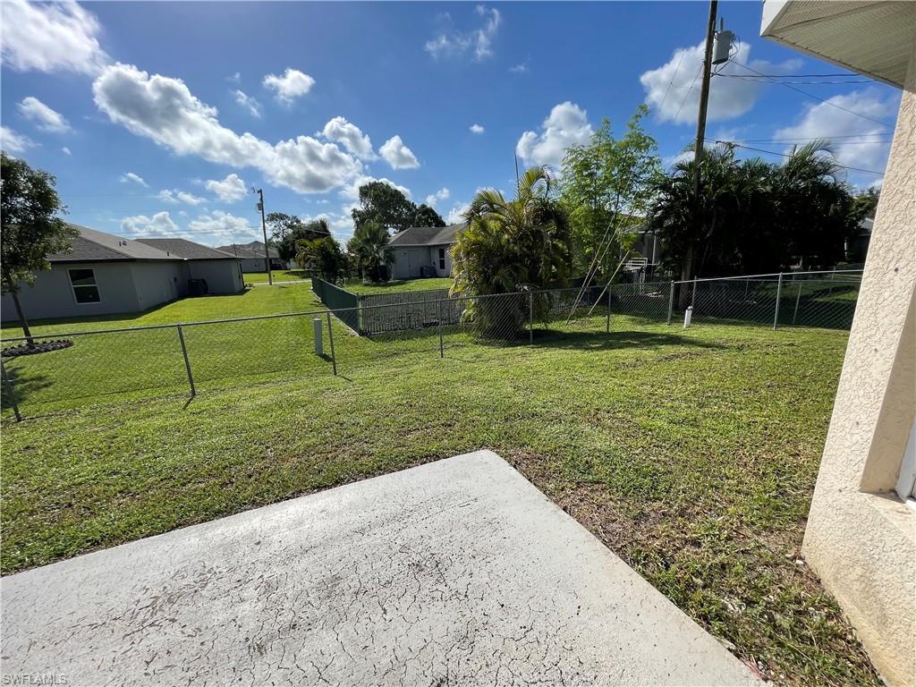 CAPE CORAL - Residential