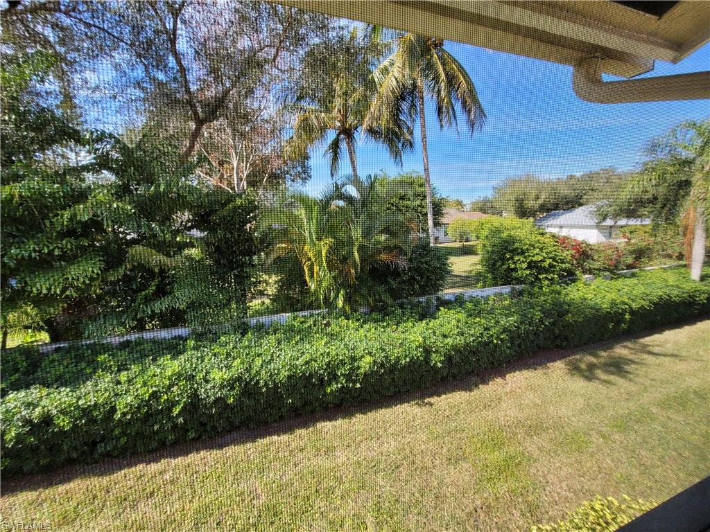 VILLAGES AT EMERALD LAKES - Residential Lease
