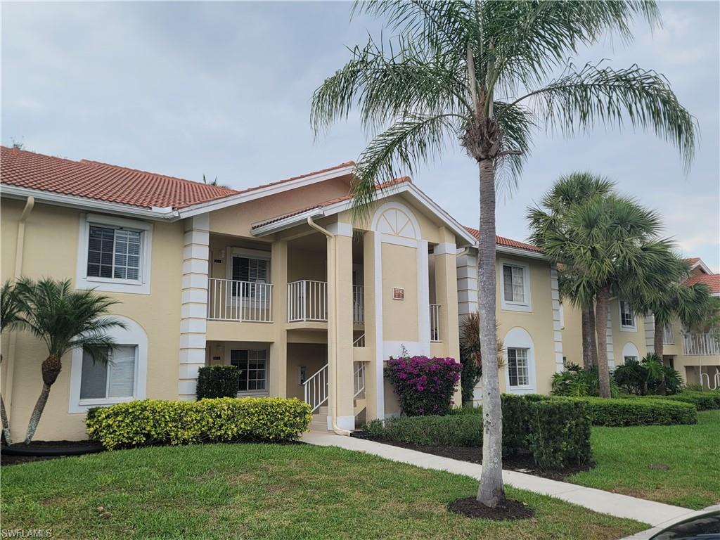 VILLAGES AT EMERALD LAKES - Residential Lease