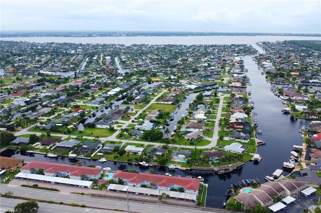 CORAL HARBOR CONDO - Residential